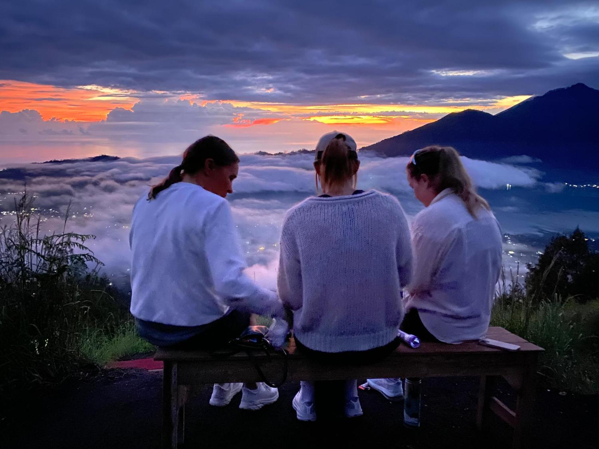 库布盼洛坎Ampik Batur With Private Hot Springs住宿加早餐旅馆 外观 照片